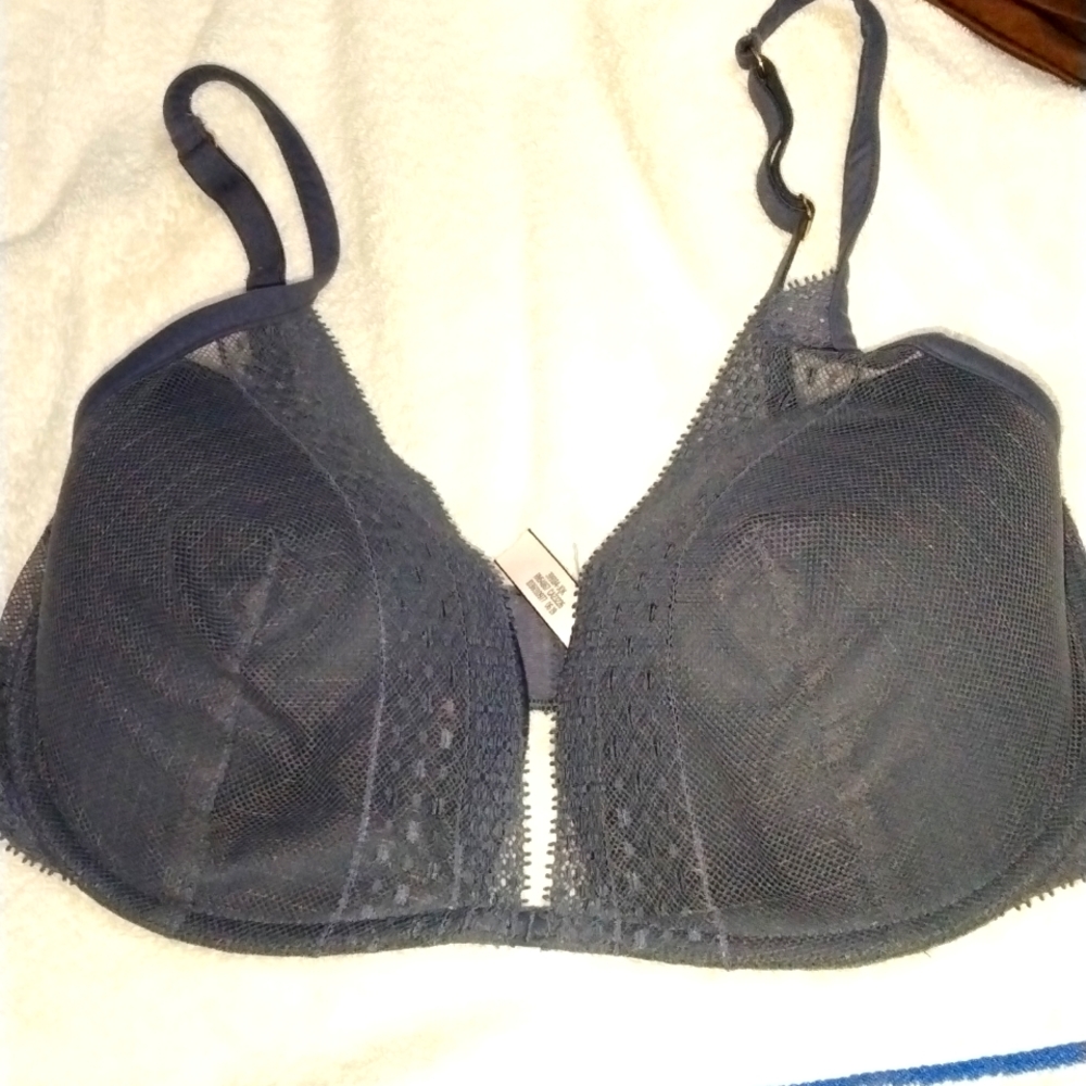 VICTORIA'S SECRET